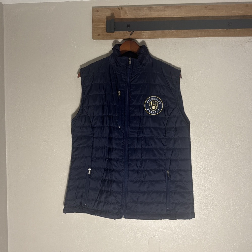 Milwaukee Brewers APC Puffer Vest Men's XL Navy Blue SGA 9/24 Quilted Zip MLB‎